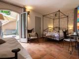 Quadruple Junior Suite with pool view