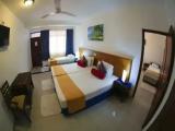1 Bedroom Standard Double room with pool view