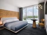Standard room with lake view