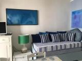 2 Bedrooms Apartment with partial sea view