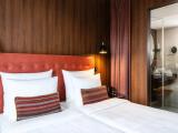 Standard Double room with city view