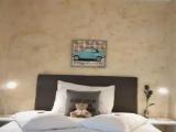Economy Double Basement room