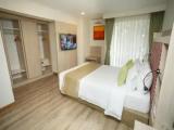 3 Bedrooms Apartment