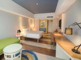 Grand room