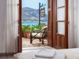 Standard Double room with partial sea view