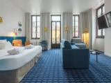 Suite with balcony