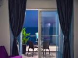 Deluxe Triple room with balcony