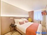 Standard room with city view