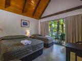 Triple Villa