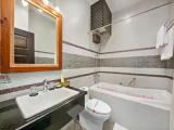 Deluxe Double room with city view