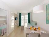 Standard room with sea view