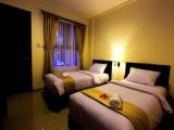 Superior Twin room with pool view