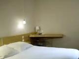 Standard room with courtyard view