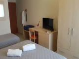 Standard Triple room with sea view