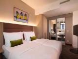 Premier room