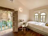 Standard Single room with partial sea view