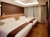 Family Suite with harbour view