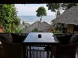Villa with partial sea view
