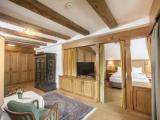 Luxury Double Suite with mountain view