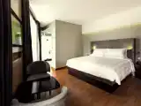 Deluxe Studio