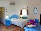 Standard Triple room with sea view
