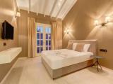 Standard room with land view