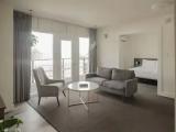 Suite with city view