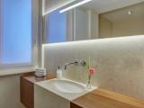 Suite with water view