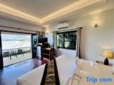 Deluxe room with sea view