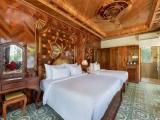 Standard Triple room with balcony and beachfront