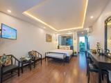 Standard room with pool view