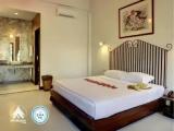 Standard Double room with lake view