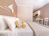 Deluxe Triple room with view