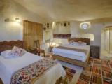 Suite with land view