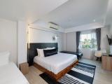 Deluxe Triple room with balcony
