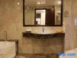Deluxe room with lake view