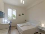 Comfort room with view