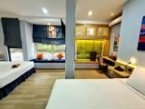 Standard Triple Family room with garden view
