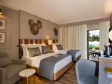 2 Bedrooms Family room