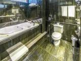 Deluxe room with river view