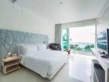 Luxury room with sea view