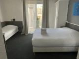 Standard Triple room with balcony