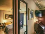 Suite seafront