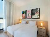 2 Bedrooms Apartment with city view