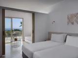Family room with sea view