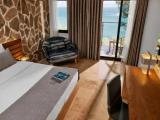 Double room with balcony and with sea view