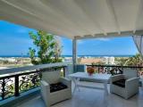 Apartment with sea view