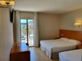 Standard Triple room with balcony