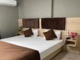 2 Bedrooms Standard Family room with balcony