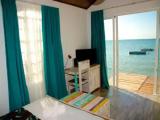 Bungalow beachfront